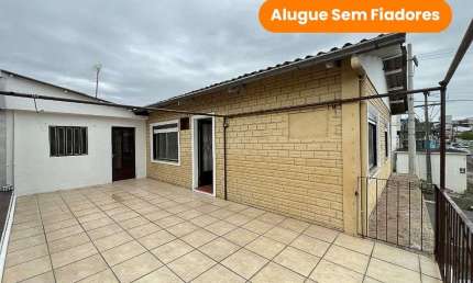 Casa com 3 dormitórios para alugar, 100 m² por R$ 2.453,00/mês - Ideal - Novo Hamburgo/RS