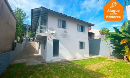 Casa com 2 dormitórios para alugar, 120 m² por R$ 2.735,00/mês - Canudos - Novo Hamburgo/RS