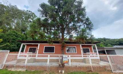 Casa com 2 dormitórios para alugar, 66 m² por R$ 1.680/mês - São Jorge - Novo Hamburgo/RS