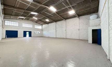 Pavilhão para alugar, 600 m² por R$ 6.700,00/mês - Centro - Portão/RS