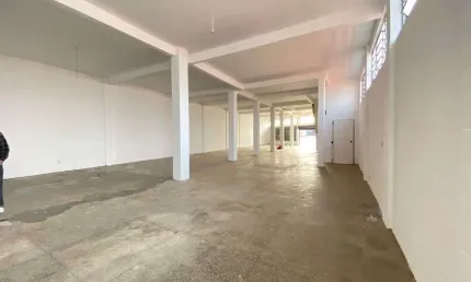 Pavilhão para alugar, 400 m² por R$ 4.100/mês - Primavera - Novo Hamburgo/RS