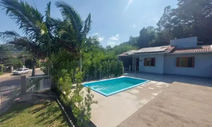 Casa com 2 dormitórios à venda, 125 m² por R$ 450.000,00 - São José - Novo Hamburgo/RS