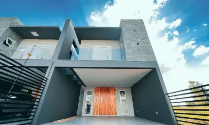 Casa com 2 dormitórios à venda, 141 m² por R$ 750.000,00 - Bela Vista - Estância Velha/RS