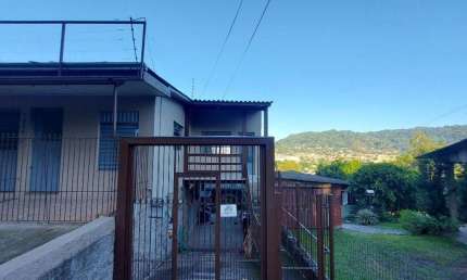 Casa para alugar, 85 m² por R$ 650,00/mês - São José - Novo Hamburgo/RS