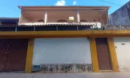 Casa para Venda em Salvador, Itapuã, 3 dormitórios, 1 suíte, 4 banheiros