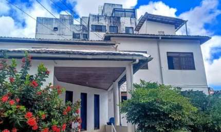 Casa com 3 quartos à venda na Rua Guaratinga, 50, Pernambués, Salvador