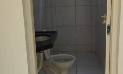 Apartamento com 3 quartos para alugar na Avenida Cícero Sá, 141, Centro, Eusébio