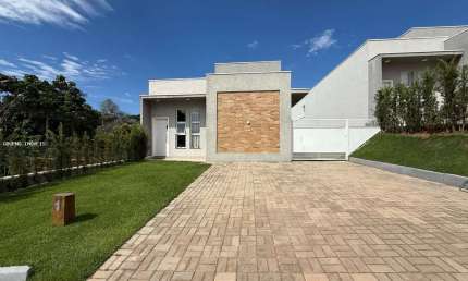 Casa em Condomínio para Venda em Atibaia, Jardim Estância Brasil, 3 dormitórios, 1 suíte, 2 banheiros, 2 vagas