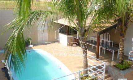 VENDE-SE RESIDÊNCIA NO SEN.SALGADO FILHO - MARILIA/SP