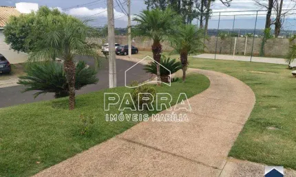 VENDE-SE RESIDÊNCIA NO COND. RESIDENCIAL VIVER VILLA AQUÁRIOS - MARILIA/SP