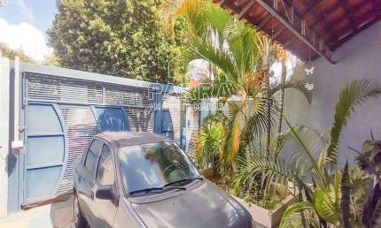 VENDE-SE RESIDÊNCIA NO JARDIM SANTA ANTONIETA - MARILIA/SP
