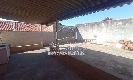 VENDE-SE RESIDÊNCIA NO CONJUNTO RESIDENCIAL ALCIR RAINERI - MARILIA/SP