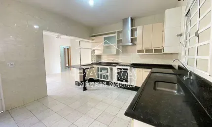 VENDE-SE RESIDÊNCIA NO NÚCLEO HABITACIONAL COSTA E SILVA - MARILIA/SP