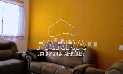 VENDE-SE RESIDÊNCIA NO CONJUNTO HABITACIONAL VILA DOS COMERCIÁRIOS II - MARILIA/SP