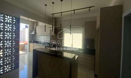 VENDE-SE RESIDÊNCIA NO ESMERALDA RESIDENCE II - MARILIA/SP