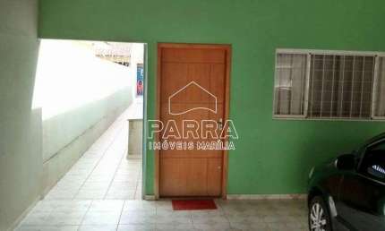 VENDE-SE RESIDÊNCIA NO JARDIM UNIVERSITARIO - MARILIA/SP