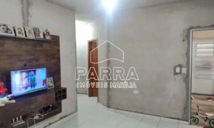 VENDE-SE RESIDÊNCIA NO NÚCLEO HABITACIONAL PRESIDENTE JÂNIO DA SILVA QUADROS - MARILIA/SP