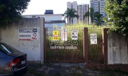 Terreno à venda no Jardim Dirceu, Marília 