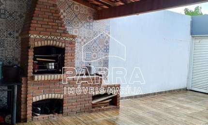 VENDE-SE RESIDÊNCIA NO PARQUE DOS IPÊS - MARILIA/SP