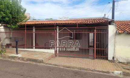 VENDE-SE RESIDÊNCIA NO NÚCLEO HABITACIONAL MARIA ANGÉLICA MATOS - MARILIA/SP