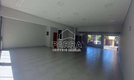Casa comercial à venda no Centro, Marília 