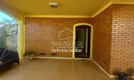 Casa com 3 quartos à venda no Jardim Parati, Marília 
