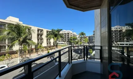 Compre Apartamento com 2 Dormitórios, 1 Suite, 1 Vaga e com 114M² em Algodoal. Imóvel Residencial em Cabo Frio/RJ
