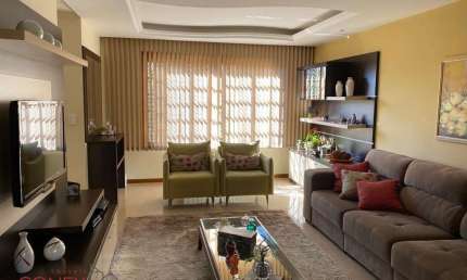 Casa com 3 quartos à venda na Francisco Otaviano Esq. Mario Behring, 133, Jardim Margarida, Caxias do Sul por R$ 1.020.000