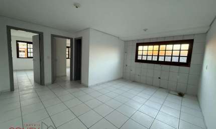 Apartamento com 2 quartos à venda na Avenida Barão de Santo Ângelo, 380, Jardelino Ramos, Caxias do Sul por R$ 160.000
