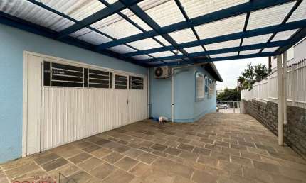 Casa em condomínio fechado com 3 quartos à venda na Ambrósio Pasqual, 804, Monte Pasqual, Farroupilha por R$ 890.000