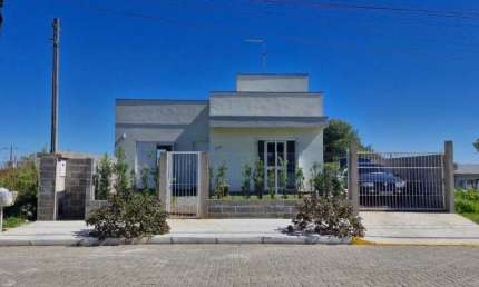 Casa em condomínio fechado com 2 quartos à venda na Luiz Zanfelice, 18, Monte Verde, Farroupilha por R$ 400.000