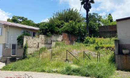 Terreno à venda na Rua Alfredo Flores, 99, Panazzolo, Caxias do Sul por R$ 490.000