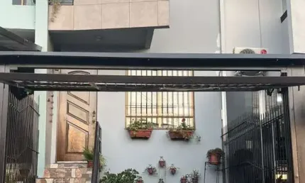 Casa com 2 quartos à venda na Rua Doutor Calixto Maximiliano Rasia, 130, Cidade Nova, Caxias do Sul por R$ 265.000
