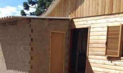 Chácara / sítio com 2 quartos à venda na Linha Distrito Santa Luiza, 0001, Zona Rural, Carlos Barbosa por R$ 245.000