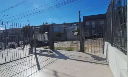 Casa em condomínio fechado com 3 quartos à venda na Rua Ruy José Bisol Filho, 191, Ana Rech, Caxias do Sul por R$ 350.000