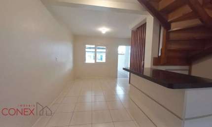 Casa com 2 quartos à venda na Renan Borges de Oliveira, 01, Santa Lúcia do Piaí, Caxias do Sul por R$ 349.000