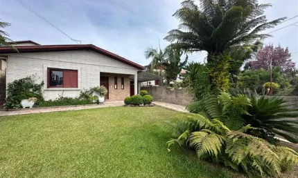 Casa com 3 quartos à venda no São Roque, Farroupilha , 114 m2 por R$ 580.000