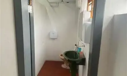Ponto comercial à venda no Jardelino Ramos, Caxias do Sul , 103 m2 por R$ 250.000