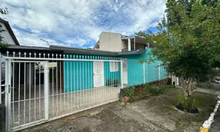 Casa com 3 quartos à venda no Primeiro de Maio, Farroupilha , 104 m2 por R$ 413.400