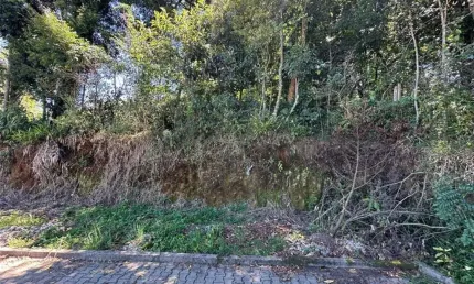 Terreno à venda no Monte Verde, Farroupilha  por R$ 165.000