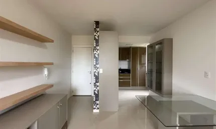 Apartamento semimobiliado  no bairro madureira com 72m² de área privat
