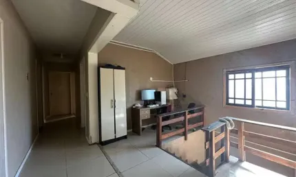 Casa com 4 quartos à venda no Primeiro de Maio, Farroupilha , 160 m2 por R$ 680.000
