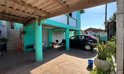 Casa com 5 quartos à venda no Ipanema, Farroupilha , 173 m2 por R$ 300.000