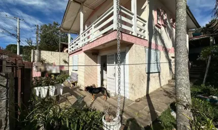 Casa com 3 quartos à venda no Primeiro de Maio, Farroupilha  por R$ 580.000