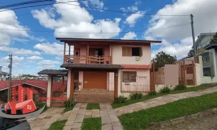 Casa com 3 quartos à venda na Colina Sorriso, Caxias do Sul , 271 m2 por R$ 1.090.000