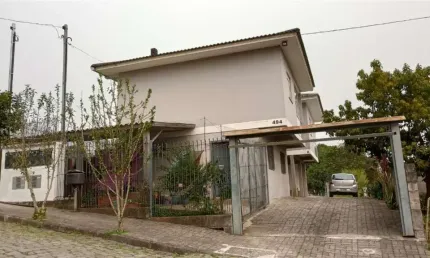 Casa com 2 quartos à venda no Rio Branco, Caxias do Sul , 103 m2 por R$ 380.000