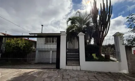 Casa com 4 quartos à venda no Universitário, Caxias do Sul , 300 m2 por R$ 1.200.000