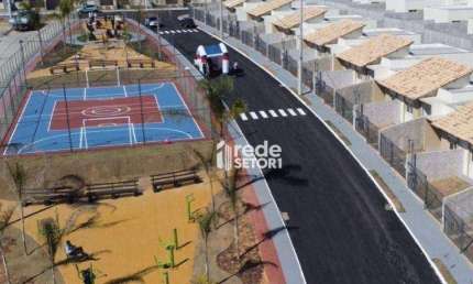 Casa com 2 quartos à venda, 51 m² por R$ 249.000 - Grama - Juiz de Fora/MG