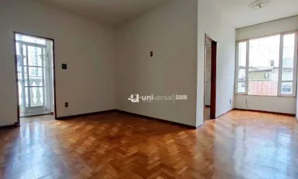 Apartamento com 3 quartos à venda, 90 m² por R$ 370.000 - Centro - Juiz de Fora/MG
