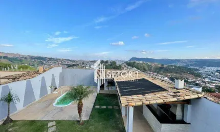 Casa com 3 quartos à venda, 209 m² por R$ 990.000 - Quintas das Avenidas - Juiz de Fora/MG